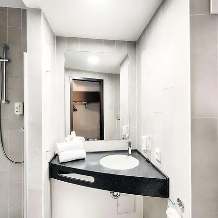 Hotel B&B Hotel Kehl 3*