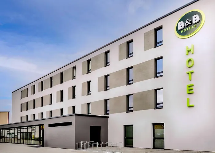 B&B Hotel Kehl 호텔 3*